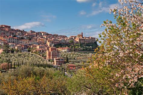 cerco lavoro chianciano terme|Più di 200 annunci per Lavoro (Chianciano Terme, Toscana, 24。